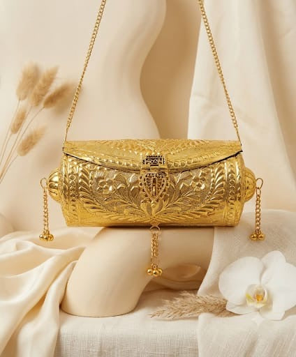 Mystic Special Golden Glow Clutch